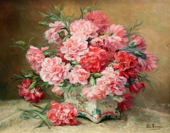 Léonie Louppe (1869-) Still life of carnations in a vase, 13 x 16in.